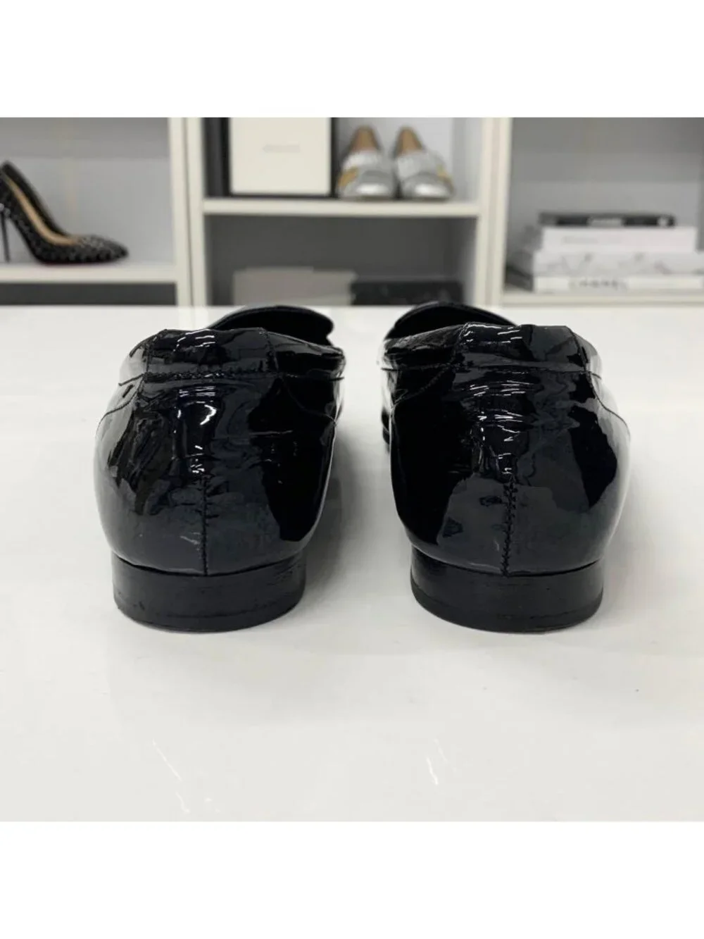 Chanel CC Logo Patent Loafers Black - Picture 5 of 10